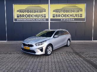Unfallwagen Kia Ceed Sportswagon 1.0 T-GDi DynamicPlusLine 2020/11