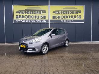 Vrakbiler auto Renault Scenic 1.2 TCe Collection 2013/3
