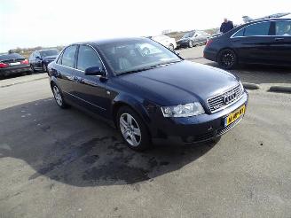 Audi A4 Quattro 3.0 V6 picture 4