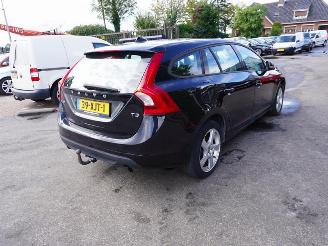 Schadeauto Volvo V-60 1.6 16v T3 2012/1