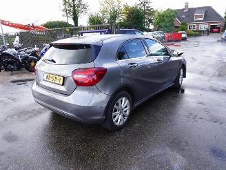 skadebil auto Mercedes A-klasse 180 CDi 2017/2