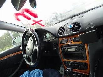 Mercedes CLK 320 picture 6