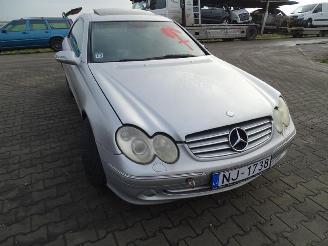 Mercedes CLK 320 picture 4