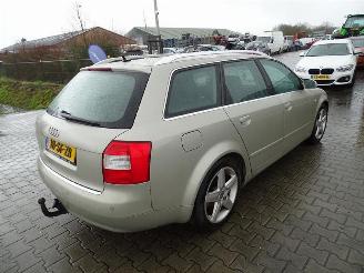 Vrakbiler auto Audi A4 Avant 2.5 TDi 2006/1