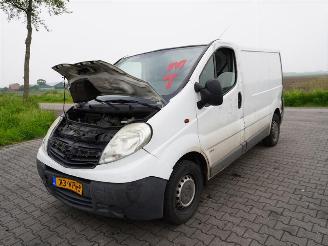 Opel Vivaro 2.0 CDTi picture 3