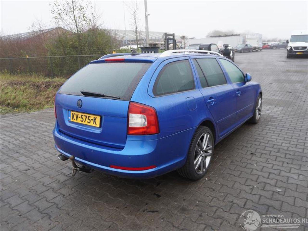 Skoda Octavia Combi 2.0 TFSi RS