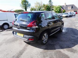Damaged car Peugeot 3008 1.2 e-THP 2015/8