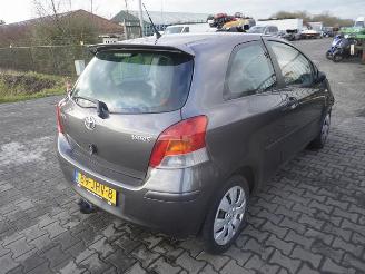 Vrakbiler auto Toyota Yaris 1.33 16v 2009/6