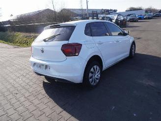 demontáž osobní automobily Volkswagen Polo 1.6 TDi 2018/4