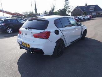 krockskadad bil auto BMW 1-serie 120i 2016/3