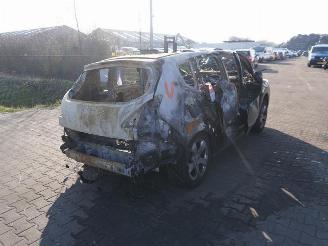 Uttjänta bilar auto Peugeot 3008 1.6 16v 2013/10