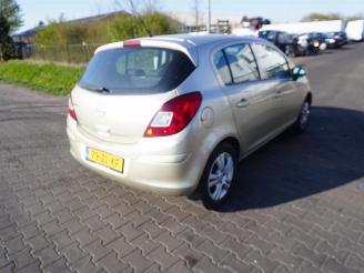 Vrakbiler auto Opel Corsa 1.4 2008/3