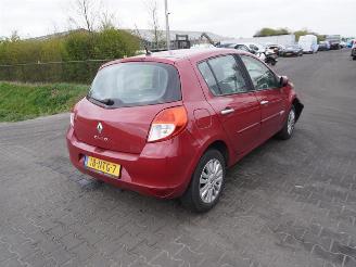 Vrakbiler auto Renault Clio 1.2 2011/1