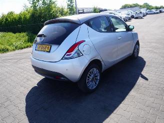 rozbiórka samochody osobowe Lancia Ypsilon 0.9 TwinAir 2011/12