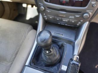 Lexus IS 220 d picture 11