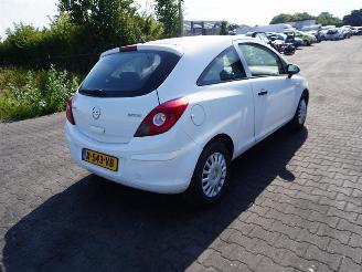 Coche siniestrado Opel Corsa 1.3 CDti 2012/3