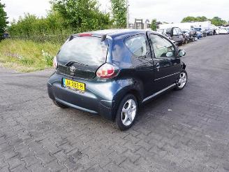 Coche siniestrado Toyota Aygo 1.0 12v 2011/9