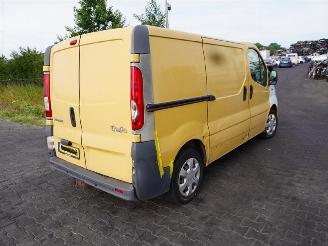 Uttjänta bilar bedrijf Renault Trafic 2.0 dCi 2007/6
