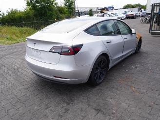 Purkuautot passenger cars Tesla Model 3  2021/1