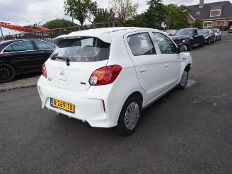 skadebil auto Mitsubishi Space-star 1.2 12v 2022/1