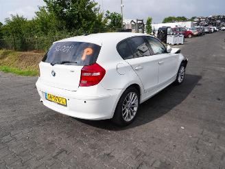 rozbiórka samochody osobowe BMW 1-serie 118i 2010/8