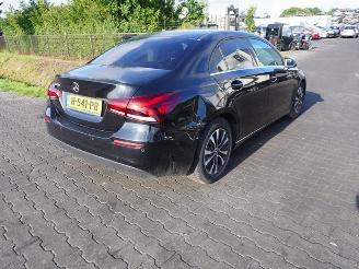 Vrakbiler auto Mercedes A-klasse 200 Turbo 2020/3