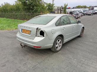 Uttjänta bilar auto Volvo S-40 2.0 16v 2010/6