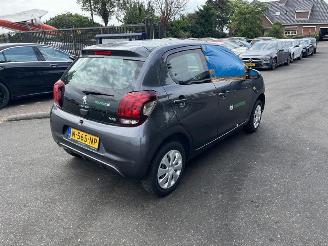 Schadeauto Peugeot 108 1.0 12v 2022/1