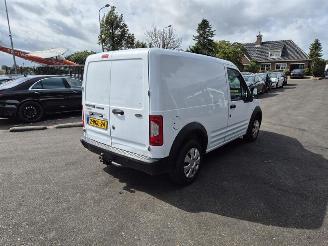 krockskadad bil bedrijf Ford Transit Connect 1.8 Tddi (BHPA(Euro 3) 2010/2