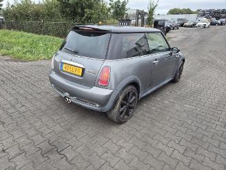 Purkuautot passenger cars Mini Cooper S 1.6 16V (W11-B16A) 2010/5