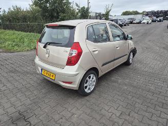 Auto da rottamare Hyundai I-10 1.1i 12V (G4HG5) 2011/3