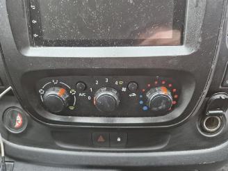 Opel Vivaro 1.6 CDTI picture 11
