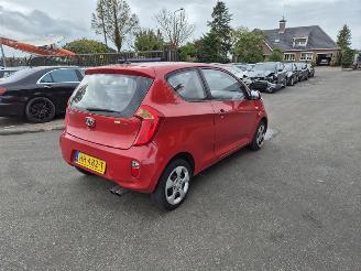Damaged car Kia Picanto 1.0 12V 2012/7