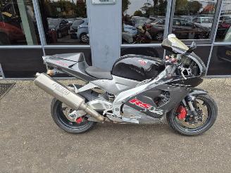 krockskadad bil motor Aprilia RSV mille  1999/4