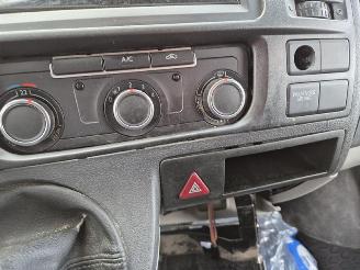 Volkswagen Transporter  picture 6