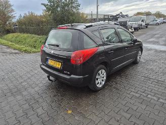Uttjänta bilar auto Peugeot 207 SW 1.4 16v 2010/6