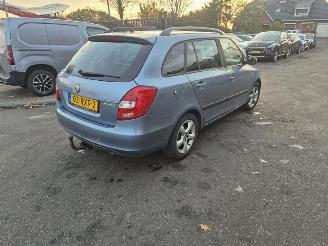 Vrakbiler auto Skoda Fabia Combi 1.2 TDi 2011/8