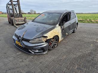 Volkswagen Golf 1.5 TRGi picture 3