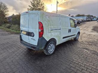 Uttjänta bilar bedrijf Fiat Doblo 1.6 D 2012/9