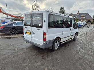 Vrakbiler auto Ford Transit 2.2 TDCi 2011/11