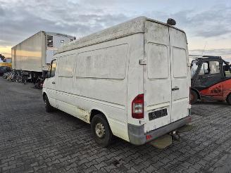 Mercedes Sprinter 311 cDi picture 2
