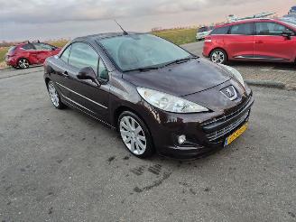 Peugeot 207 CC 1.6 HDiF picture 4