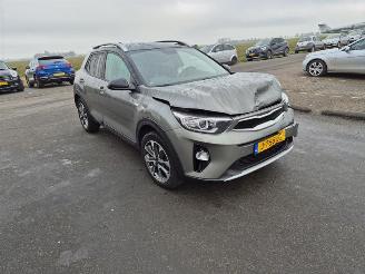 Kia Stonic 1.0i-T-GDi picture 4