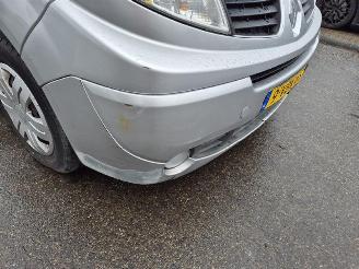 Renault Trafic 2.5 dCi picture 5