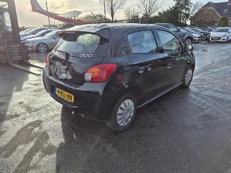 skadebil auto Mitsubishi Space-star 1.0 12v 2014/9