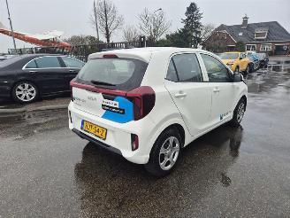 krockskadad bil auto Kia Picanto 1.0 DPi 2025/4