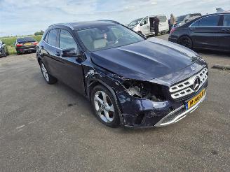 Mercedes GLA 180 picture 6