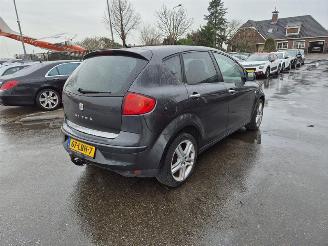 krockskadad bil auto Seat Altea 1.8 TFSi 2010/3