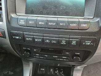 Toyota Landcruiser 3.0 D-4D picture 6