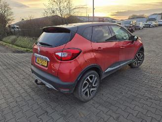 Vrakbiler auto Renault Captur 1.2 TCe 2016/5